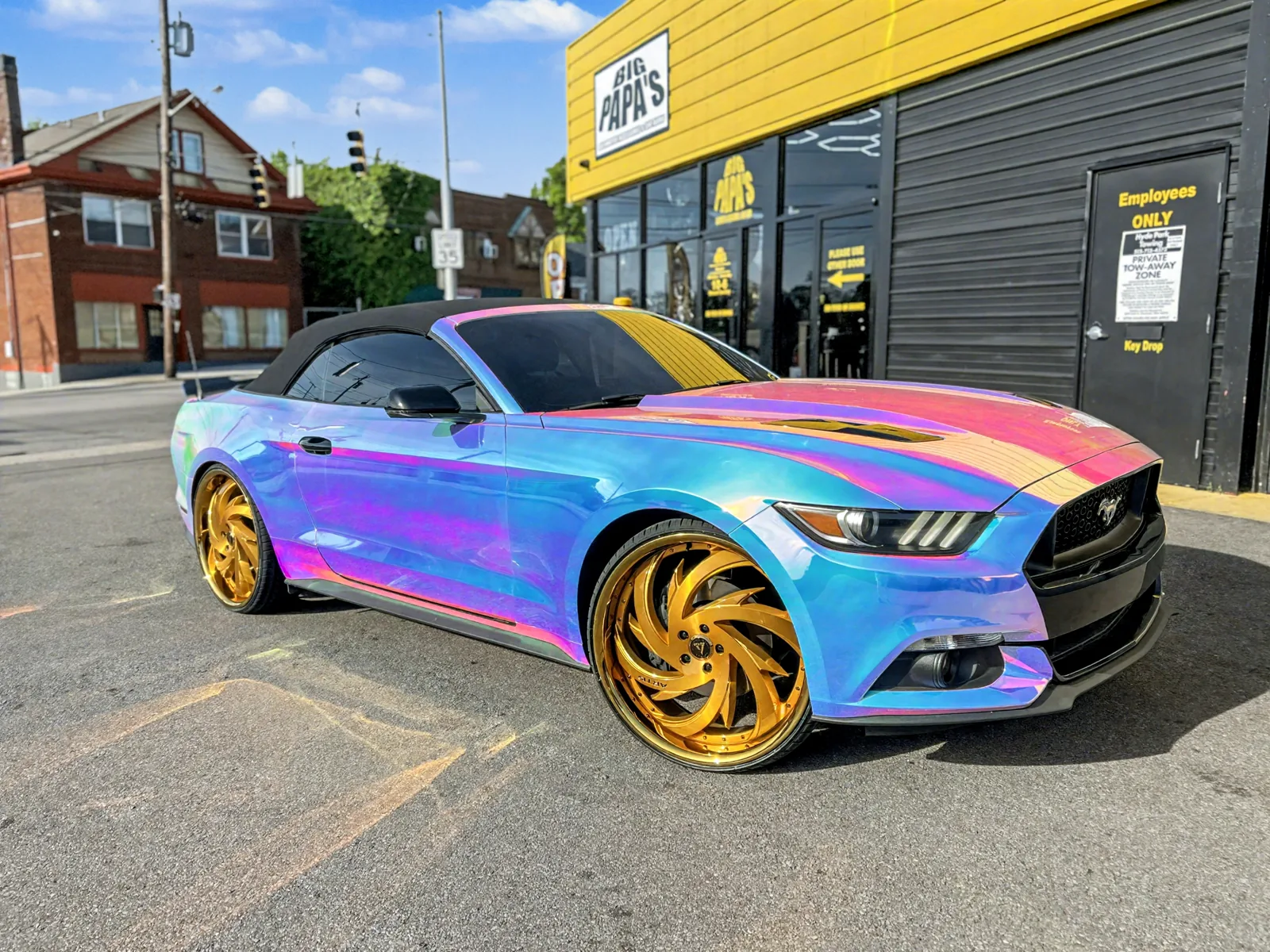 Big Papa's Car Audio build 2