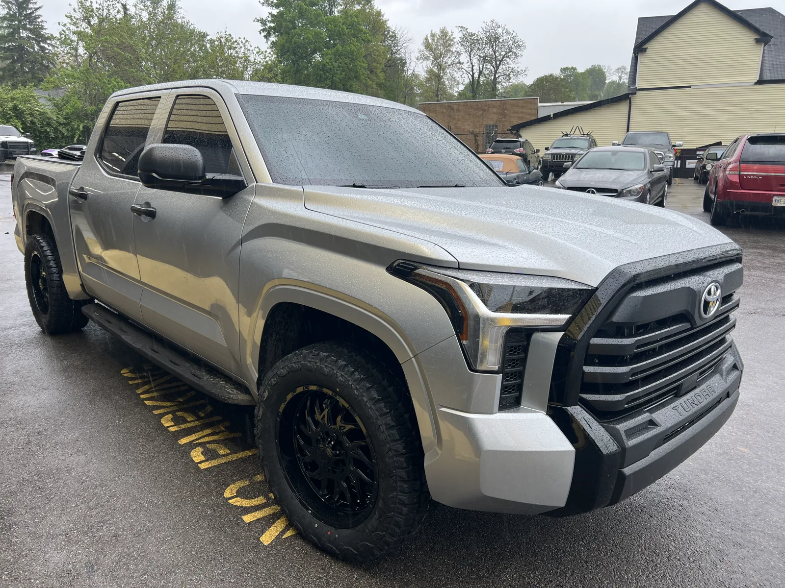 Toyota Tundra — Wheels & Tires
